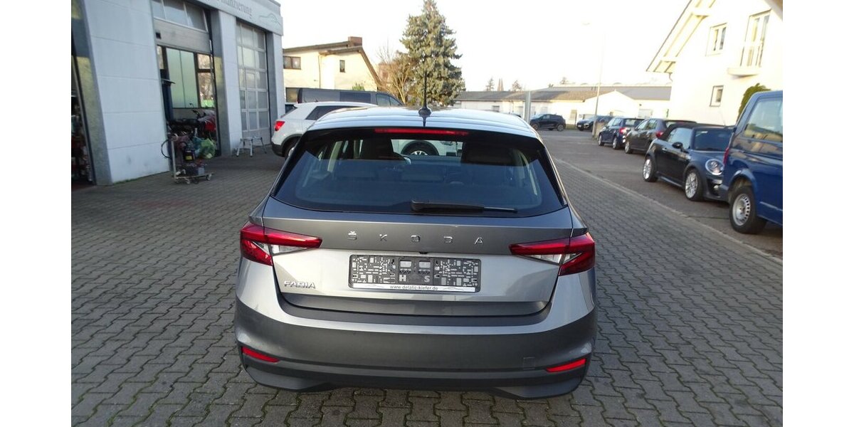 Skoda Fabia Active Klima, Sitzheizung, LED Scheinwerfer 38.470 km 13.490 &euro; Rodgau 63110