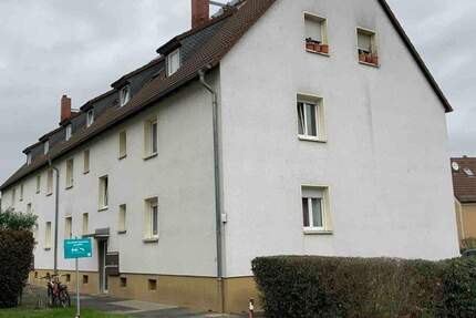 Helle 2,5 Zimmerwohnung mit Loggia 2 zimmer