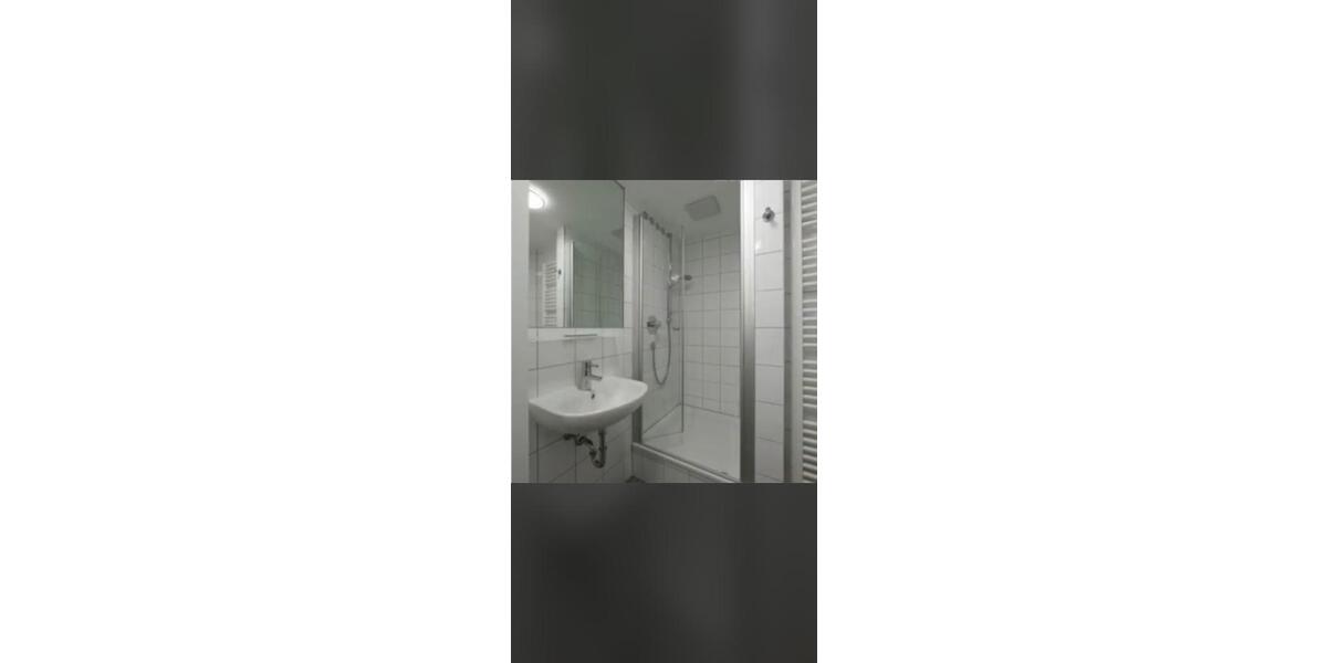 Befristete Wohnung in bester Stadt Lage im März komplett möbliert 1 zimmer