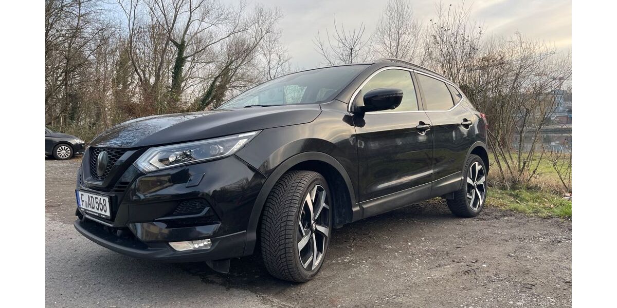 Nissan Qashqai 70.000 km 14.400 &euro; Frankfurt 60386