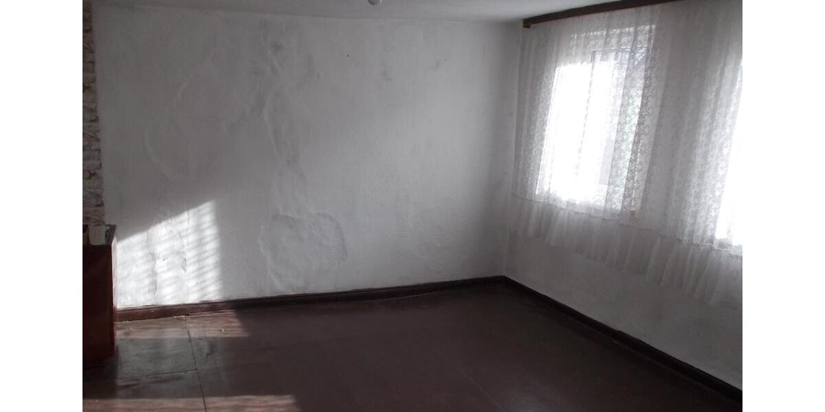 Reihenhaus Frankfurt am Main Niederrad - 10 Zimmer, 137 m&sup2;, 58.000&euro; | Angebot:16960480