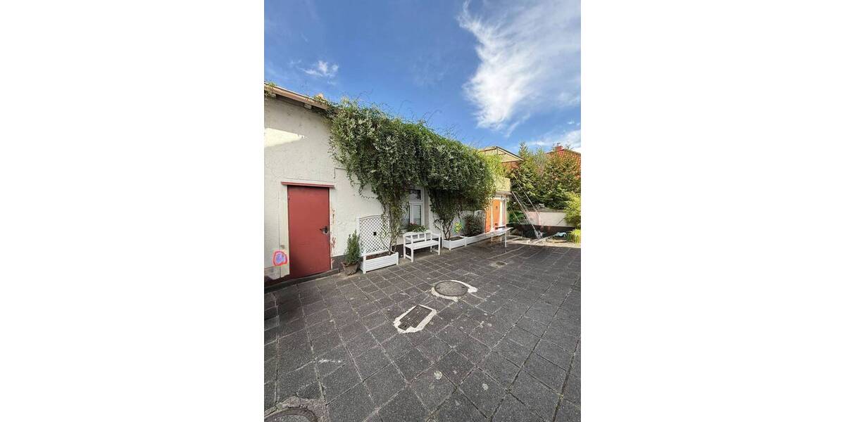 Mehrfamilienhaus, Wohnhaus Frankfurt Oberrad - 6 Zimmer, 136 m&sup2;, 695.000&euro; | Angebot:25776058