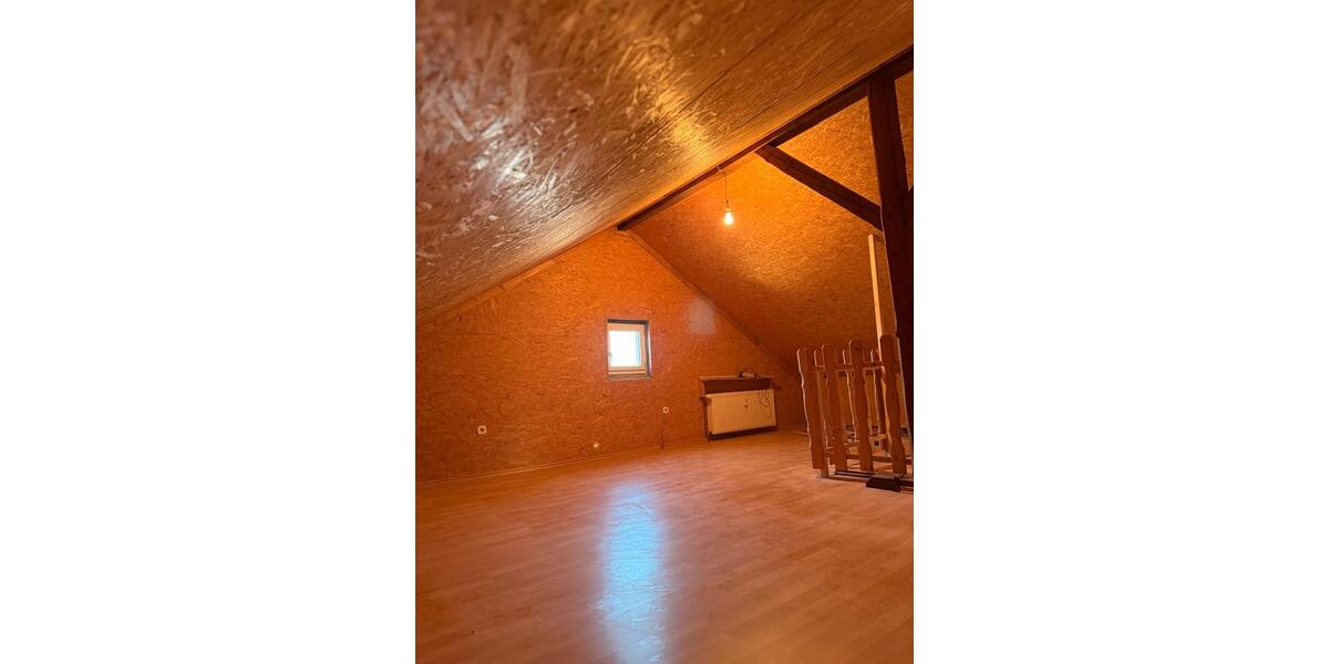 Maisonettenwohnung Karben - 3 Zimmer, 130 m&sup2;, 1.100&euro; | Angebot:25720114