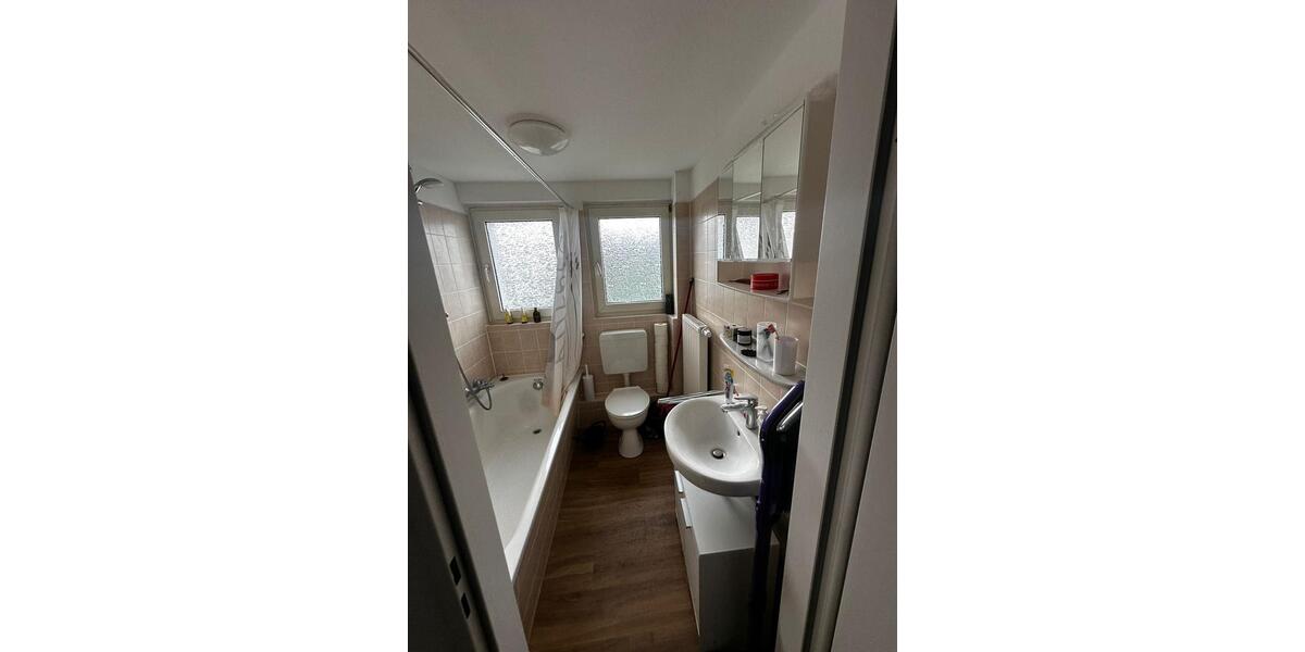 Etagenwohnung Frankfurt am Main Bornheim - 1 Zimmer, 32 m&sup2;, 900&euro; | Angebot:24769627