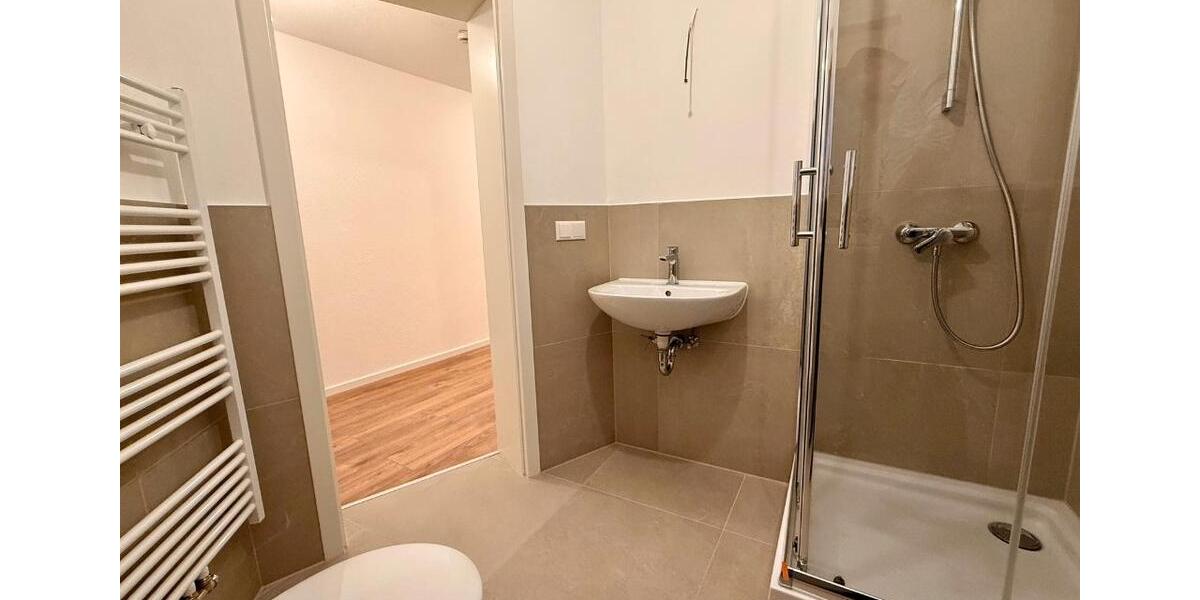 Dachgeschoßwohnung Hanau - 2 Zimmer, 60 m&sup2;, 208.000&euro; | Angebot:27122479