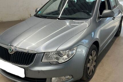 Skoda Superb 209.140 km 3.600 &euro; Frankfurt am Main 60316