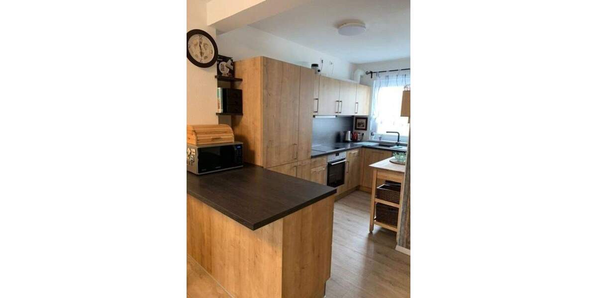 Reihenmittelhaus Frankfurt am Main Praunheim - 5 Zimmer, 120 m&sup2;, 2.500&euro; | Angebot:25676495
