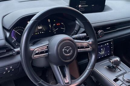 Mazda MX-30 37.600 km 14.300 € Frankfurt 65934