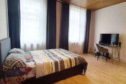Zimmer Wiesbaden Mitte - 3 Zimmer, 600&euro; | Angebot:27110165
