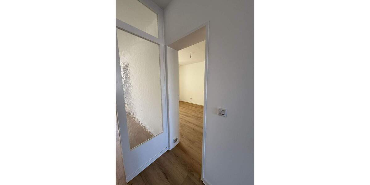 Etagenwohnung Rüsselsheim am Main Rüsselsheim - 2 Zimmer, 77 m&sup2;, 1.050&euro; | Angebot:25771461