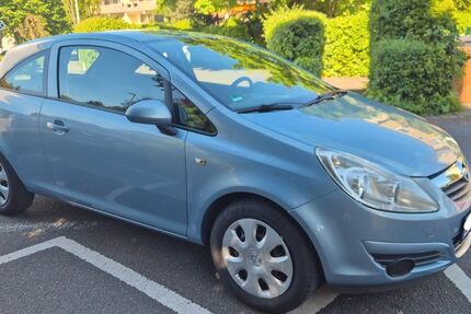 Opel Corsa 143.000 km 2.500 &euro; Rüsselsheim am Main 65428