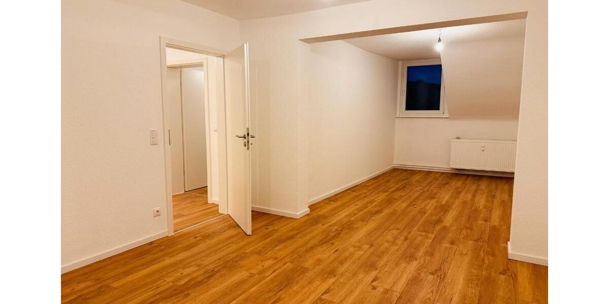 Dachgeschoßwohnung Hanau - 2 Zimmer, 60 m&sup2;, 208.000&euro; | Angebot:27122479