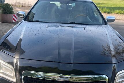 Chrysler 300C 207.000 km 10.999 &euro; Rödermark 63322