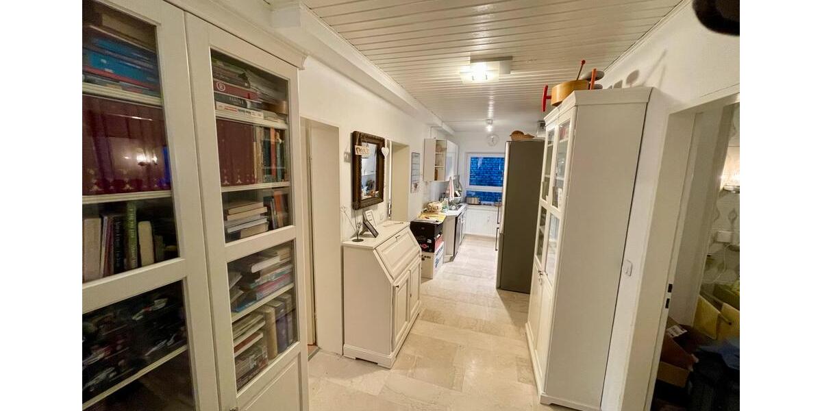 Hochparterre Frankfurt am Main Nord-Ost - 3 Zimmer, 77 m&sup2;, 395.000&euro; | Angebot:27219951