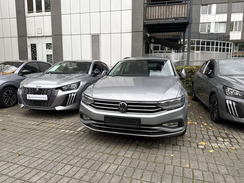 VW Passat 91.972 km 22.480 € Rüsselsheim 65428