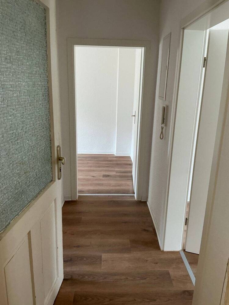 Gemütliche 1 12 Zimmerwohnung in Wiesbaden