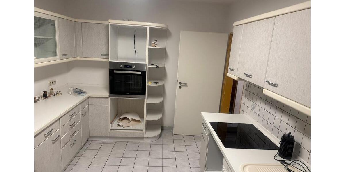 3,5-Zimmer-Wohnung 80 m² mit Balkon & EBK zu vermieten 3.5 zimmer