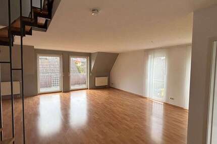 Wohnung Hanau Lamboy - 2.5 Zimmer, 80 m&sup2;, 1.040&euro; | Angebot:26495910