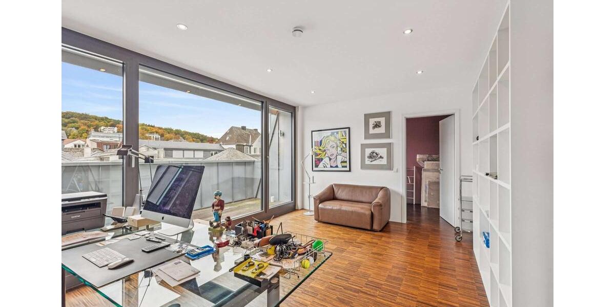 Einfamilienhaus Bad Nauheim - 5 Zimmer, 328 m&sup2;, 3.800&euro; | Angebot:23244973