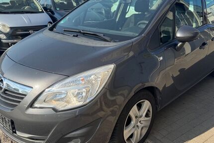 Opel Meriva 202.000 km 2.750 € Büdingen 63654