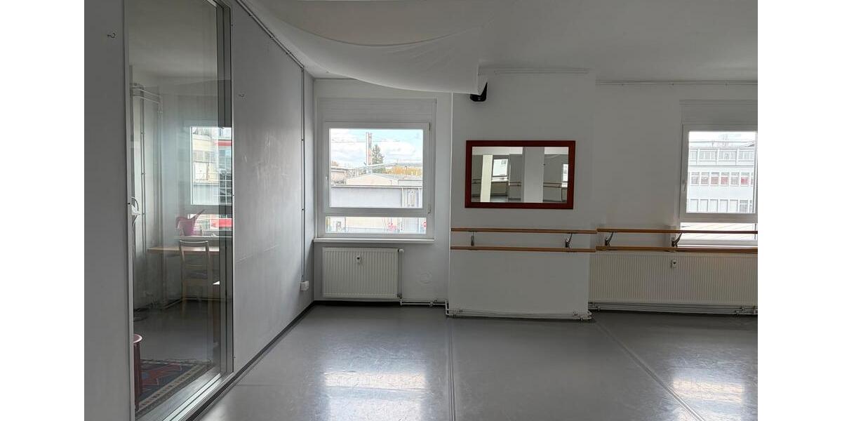 Gewerbeobjekt Frankfurt am Main Rödelheim - 100&euro; | Angebot:26003152