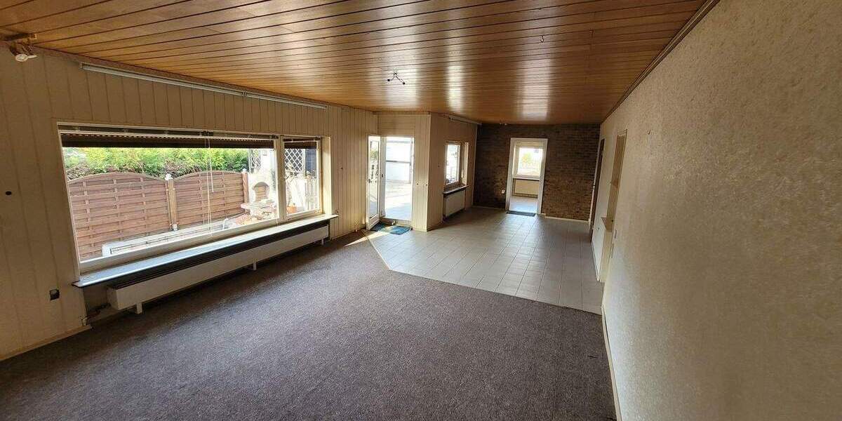 Bungalow Rüsselsheim am Main Bauschheim - 3 Zimmer, 106 m&sup2;, 449.000&euro; | Angebot:25703562