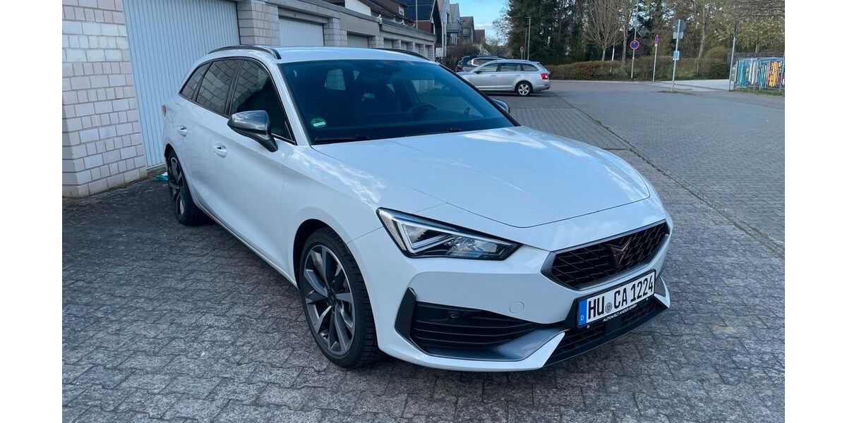 Cupra Leon 8.900 km 28.400 &euro; Hanau 63456