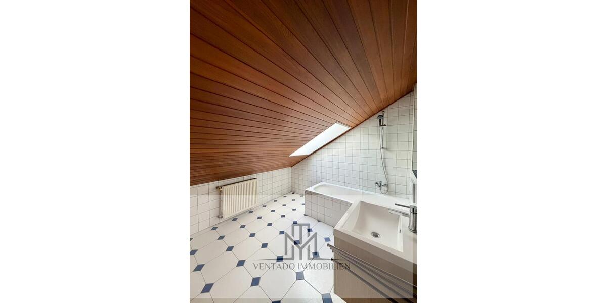 Doppelhaushälfte Rosbach vor der Höhe - 6 Zimmer, 170 m&sup2;, 2.000&euro; | Angebot:23902594