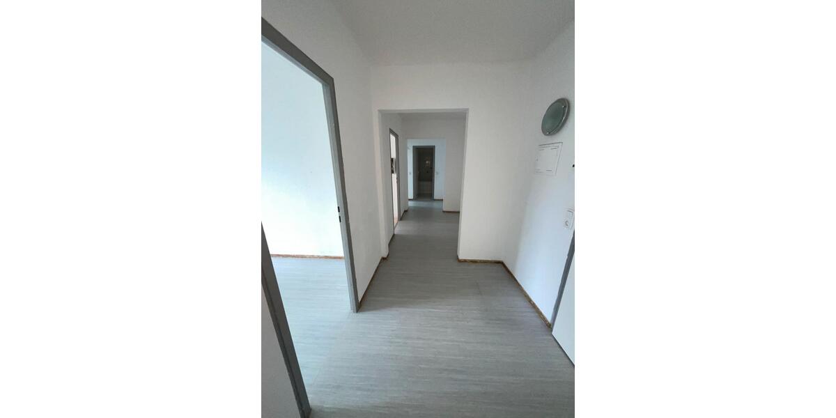 Etagenwohnung Darmstadt Darmstadt-Nord - 3 Zimmer, 77 m&sup2;, 829&euro; | Angebot:26588501
