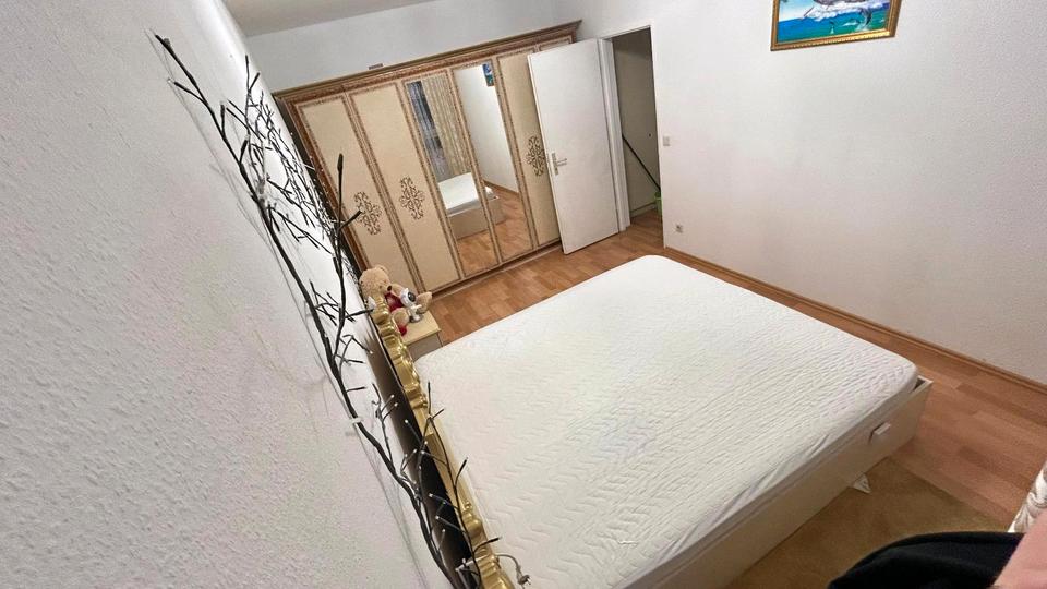 Etagenwohnung Schwalbach am Taunus - 2 Zimmer, 61 m&sup2;, 950&euro; | Angebot:25784281