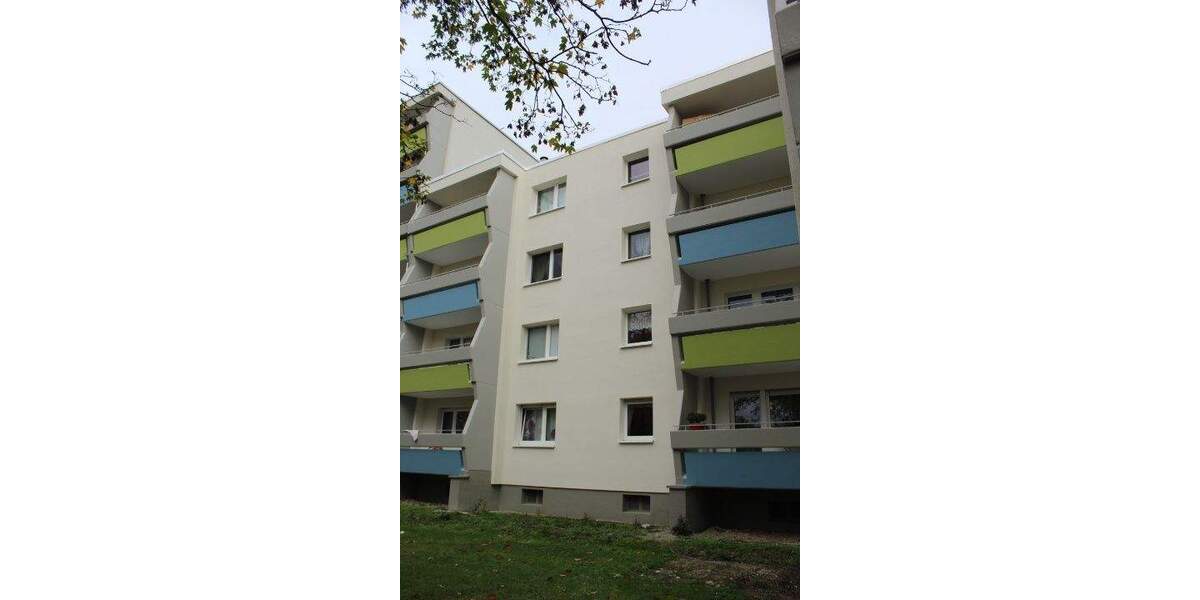 Schön geschnittene 2-Zimmer-Wohnung mit Balkon, frei ab sofort (Einbauküche nach Absprache) 2 zimmer