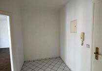 Helle 2‑Zimmer‑Wohnung mit Fußbodenheizung & französischem Balkon