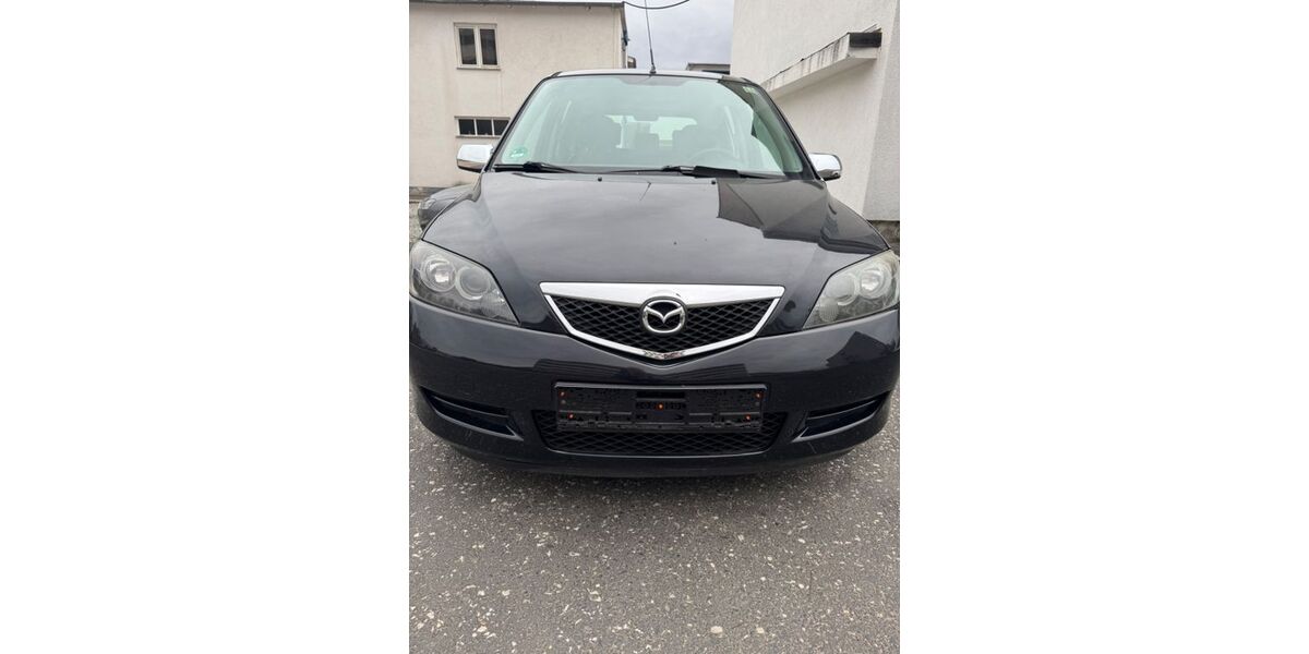 Mazda 2 111.000 km 1.700 &euro; Frankfurt am Main 65934