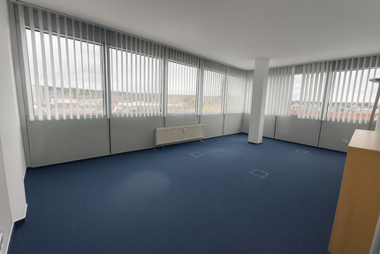 Gewerbeobjekt Frankfurt am Main Bergen-Enkheim - 700&euro; | Angebot:25352573