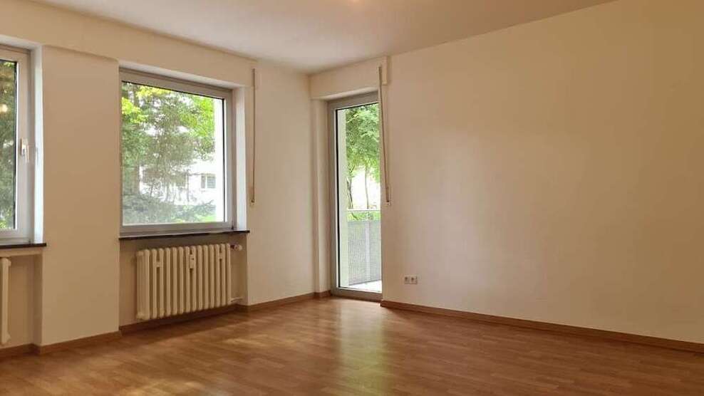 Wohnung zum Mieten in Wiesbaden 1.012 € 82 m²
