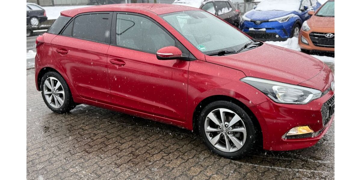 Hyundai i20 90.023 km 6.999 &euro; Hanau 63452