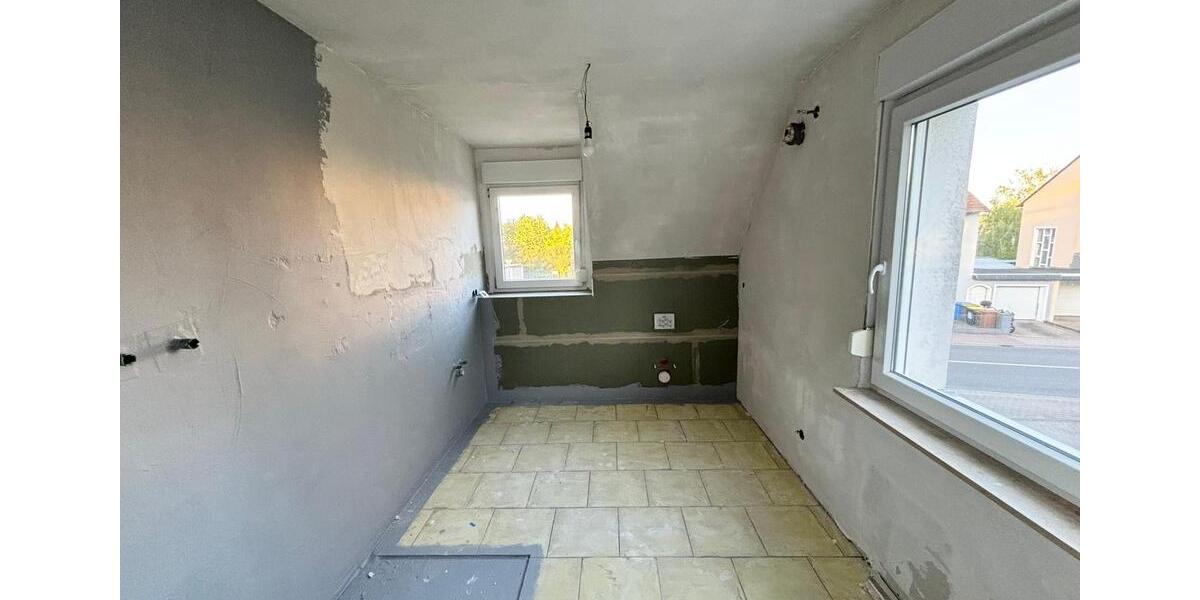 Etagenwohnung Bruchköbel - 5 Zimmer, 160 m&sup2;, 2.240&euro; | Angebot:26170114