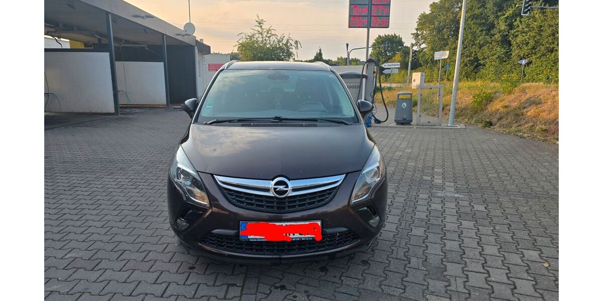 Opel Zafira Tourer 302.000 km 2.999 &euro; Rodenbach 63517