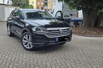 VW Touareg 120.000 km 28.900 &euro; Hanau 63450