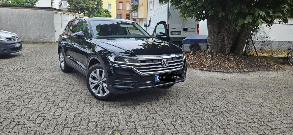 VW Touareg 120.000 km 28.900 &euro; Hanau 63450