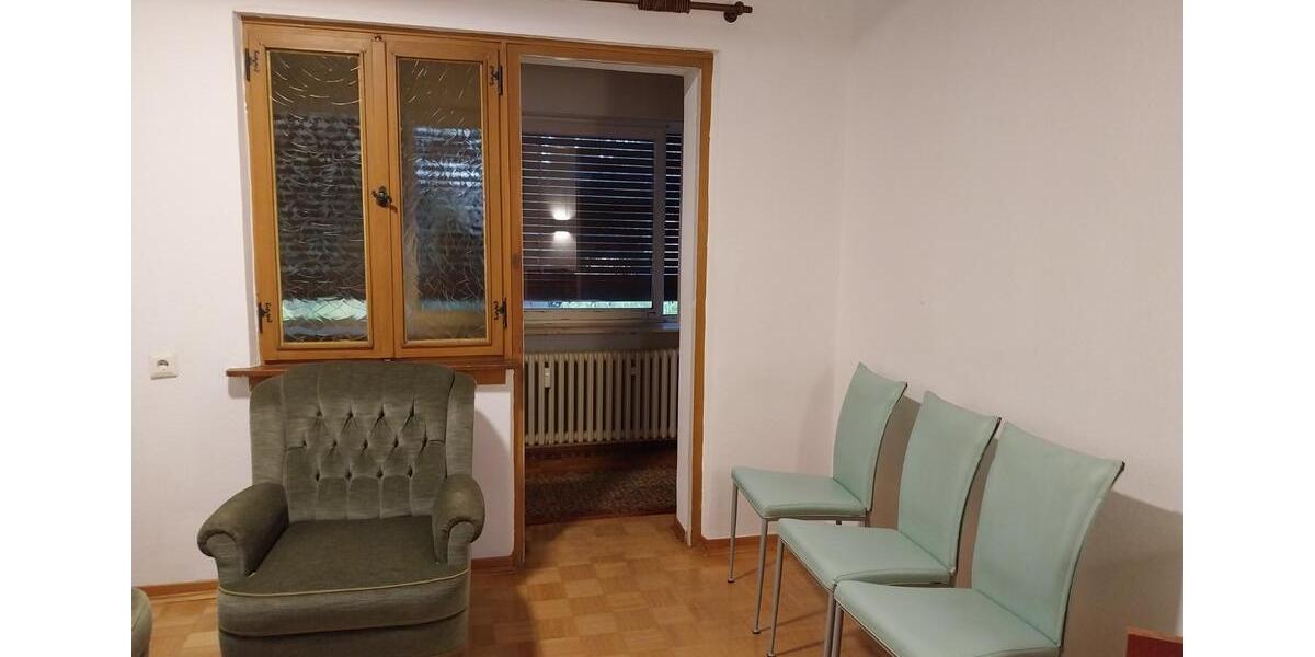 Ruhige Wohnung mit Loggia 3 zimmer
