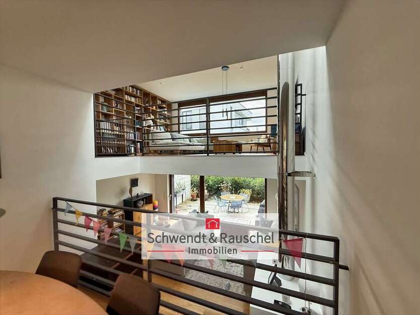 Haus zum Kaufen in Frankfurt 1.195.000 € 188.24 m² 6 zimmer
