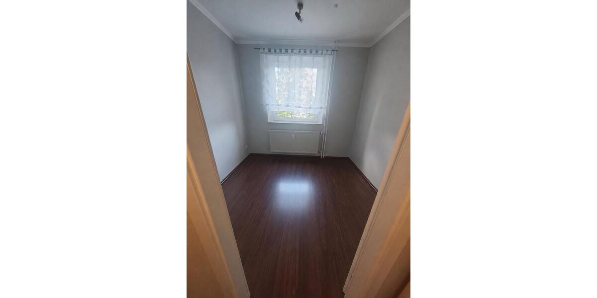 Etagenwohnung Schwalbach am Taunus - 4 Zimmer, 85 m&sup2;, 309.000&euro; | Angebot:27068464