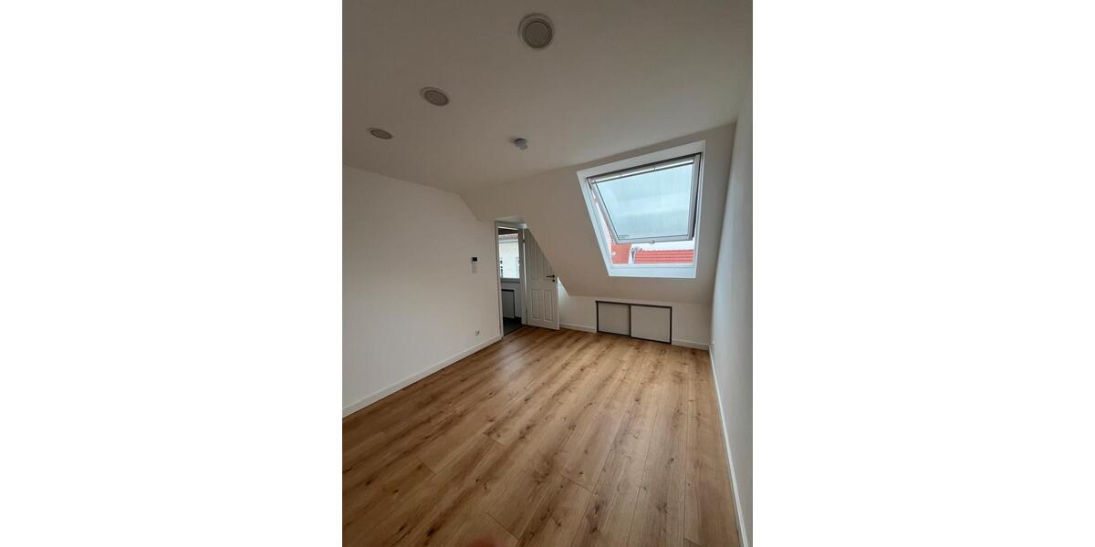 Dachgeschoßwohnung Darmstadt Darmstadt-Nord - 3 Zimmer, 70 m&sup2;, 595&euro; | Angebot:24816288