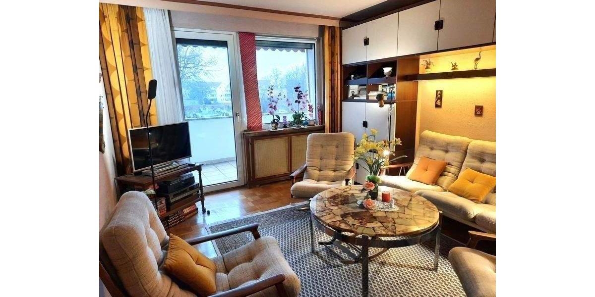 Sie streichen die Wände, und wir die Kosten.....Provisionsfrei für den Käufer ! 3 zimmer