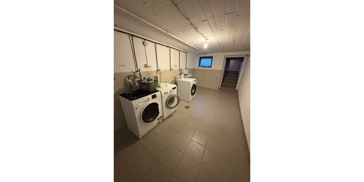 Attraktives Reihenmittelhaus in ruhiger Lage von Frankfurt-Bockenheim 7 zimmer