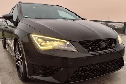 Seat Leon 106.000 km 16.499 &euro; Frankfurt am Main 60489