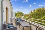 Top!! Moderne 2-Zimmer-Wohnung mit EBK und großer Dachterrasse
