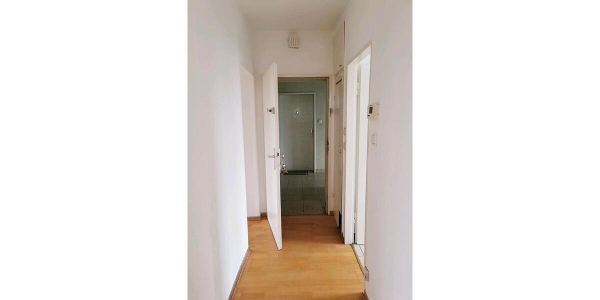 Etagenwohnung Frankfurt am Main Fechenheim - 3 Zimmer, 59 m&sup2;, 260.000&euro; | Angebot:25170105