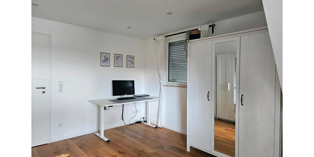 Dachgeschoßwohnung Griesheim - 3 Zimmer, 60 m&sup2;, 260.000&euro; | Angebot:26066806